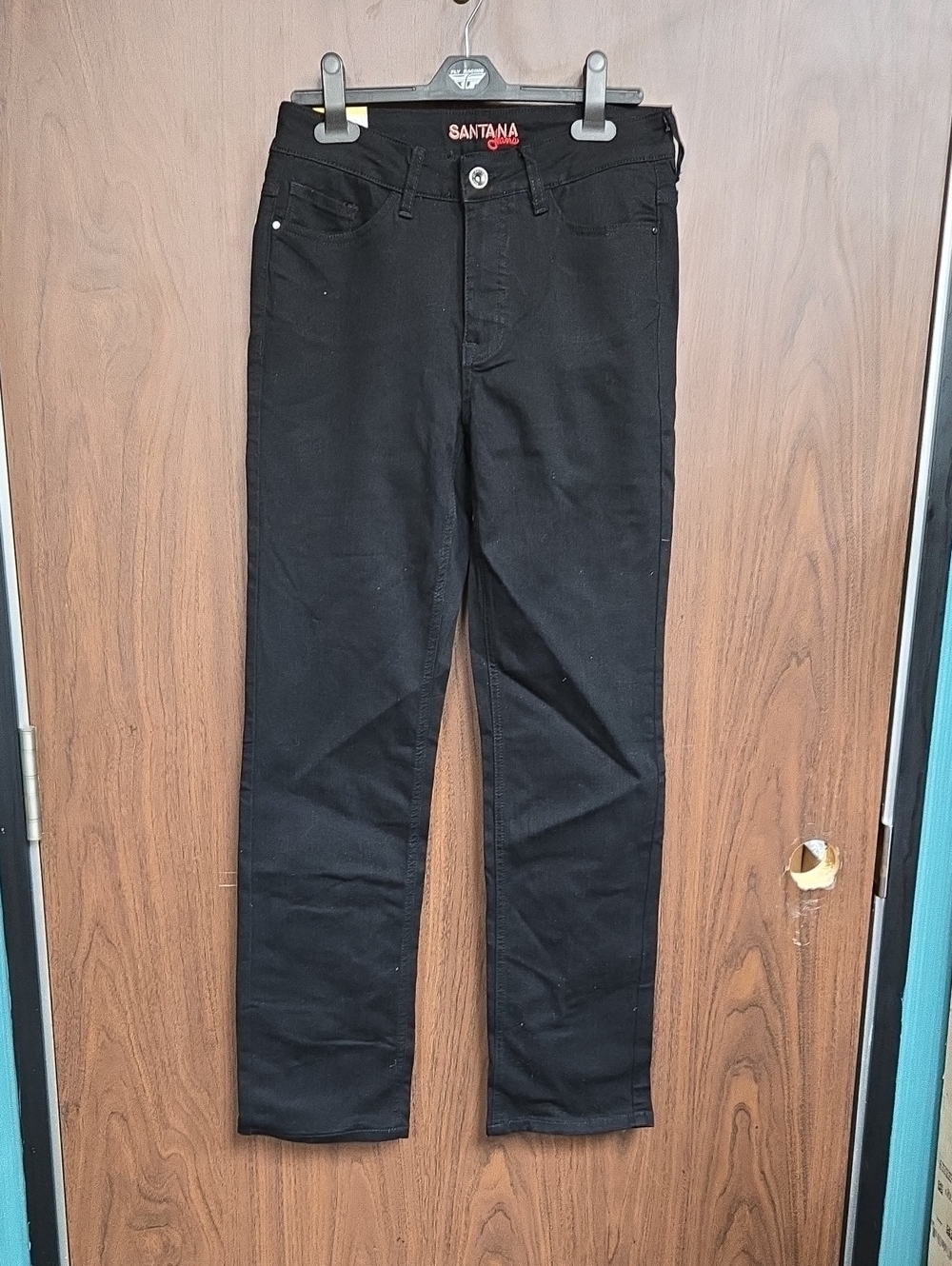 Santana Size 6 Black Mid Rise Classic Straight Leg Jean